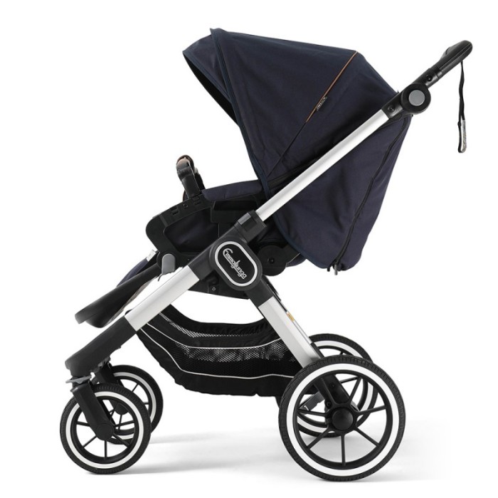 Прогулянкова коляска Emmaljunga NXT90 Silver FLAT Outdoor Navy